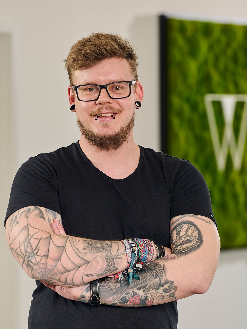 Roman (Marketing & eCommerce)